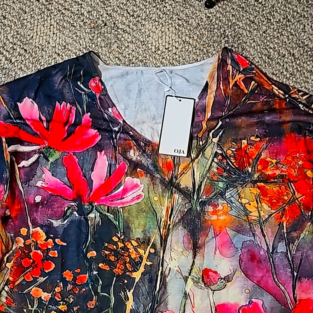 Spring shirt  size 2x new
